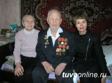 Tuva: Commander of legendary mine-thrower detail of Brothers Shumov celebrates his 99th birthday