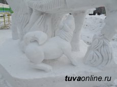 "Lady Guardian Spirit of the Taiga" from Tuva catches the interest of the people of Novosibirsk